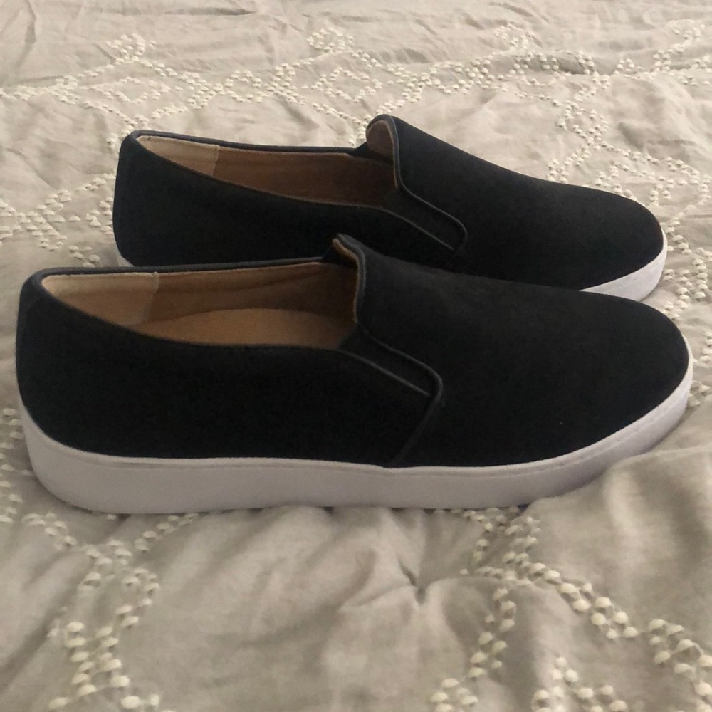 Vionic loafers